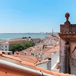 Alfama Suite By Homing