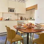 Sunny Pink Street Historical Apt, By Timecooler