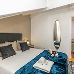 Poiais De Sao Bento By Spoton Apartments