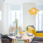 Monsanto Hill House - No 571 1E
