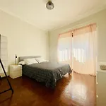 Lx Factory & Lisbon Congress Centre Apartment