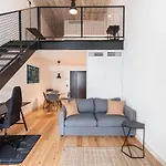Flh Intendente Industrial Mezzanine With Balcony