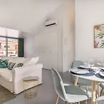Succeed Campo Pequeno Apartments