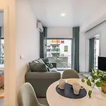Succeed Campo Pequeno Apartments