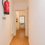 Lovely & Bright Family Flat W/ Patio