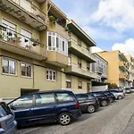 Whome Peaceful Alges Family Home Away From City Noise