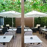 Duplo Charme Boutique Hotel