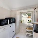 Whome Central Oasis Prime Location W/ Great View