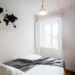 Ola Lisbon - Bairro Alto I