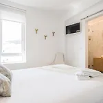 Lisbon Airport Suites