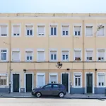 Vita Portucale ! Bright Campo Ourique W/ Terrace