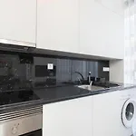 Principe Apartamentos E Suites