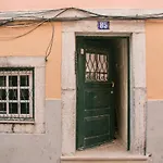 TravelingToLisbon 299 - Santos / Madragoa