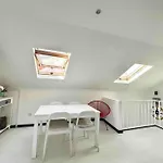 Duplex Apartment In Bairro Alto