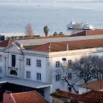 Pequeno Hostel