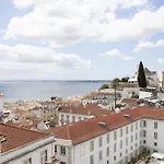 \'Sao Vicente Iii\'- Eco-Studio, French Balcony&View