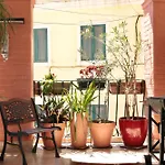 Lx Factory Guest House