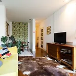 Palm Tree House, Central Apartemant In Principe Real