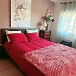 Apartamento Com Boa Luz E Localizacao Em Lisboa.