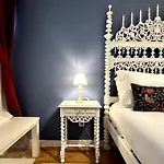Budget 2 Bed In Bica Apart W Air Con - Belle Epoque