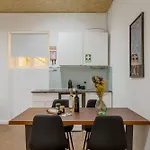 905 Apartments