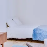 Graceful Studio Apartment G24