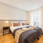 Guestready - Elegant Getaway In Estrela