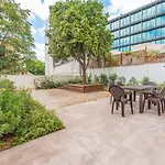 Guestready - Saldanha Building Garden