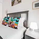 157 A - Charming Santos Apartment Wpatio