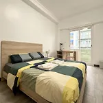 Double Bed Room In Arroios