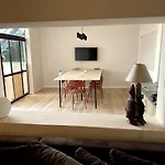Retreat Villa, Full Amenities, Up To 40Ppl