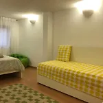 Urban Retreat Lisbon Apartment