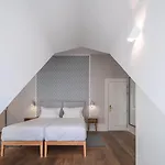 Boutique Chiado Suites