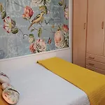 Caza Latina