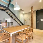Guestready - Newly Renovated Chiado Haven