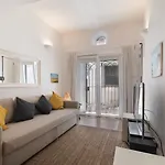 Alfama Com Alma Apartment