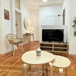 Sj2E Heart Of Baixa New Air Conditioning Spacious And Lovely