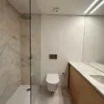 Private Room In Baixa With Balcony