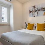 Homely 2Bdr Apartment With Terrace By Lovelystay