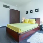 Casa Ribeira Do Bairro Penha De Franca Lisboa