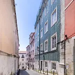 Merces By Central Hill Apartments