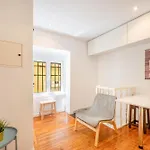 Cozy Getaway In Alfama By Lovelystay