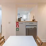 Santa Clara