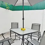 Lemon Tree Studio With Patio