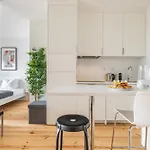 Santo António Prime Apartments by Goodplace