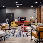 Moxy Lisboa Oriente