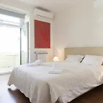Joivy Stunning 3Br Apt With Balcony, Nearby Saldanha Subway & Ist