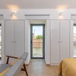 Orange 3 House - Chiado Studios
