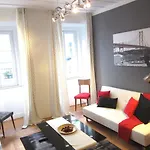 Lisbon Sant\'Ana Alcantara 2Br Apart