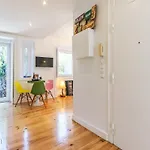 Campo De Ourique Modern Bright Apt With Office